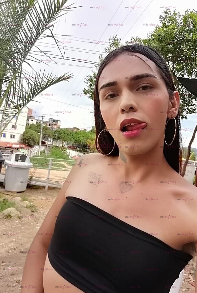 FOTOS DE CHICA TRANSEXUAL, MUY CALIENTE, GUARRA,TRAGONA,LACTOSA,GAROSA.