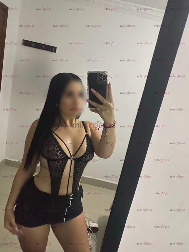 FOTOS DE DAHIANA ESCORT DE LUJO, TENGO 21 AÑOS A MI LADO EXPERIMENTARÁS LA LUJURIA