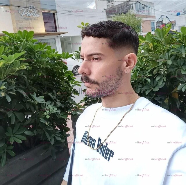 FOTOS DE 20CM VARONIL MASAJISTA PROFESIONAL Y SCORT