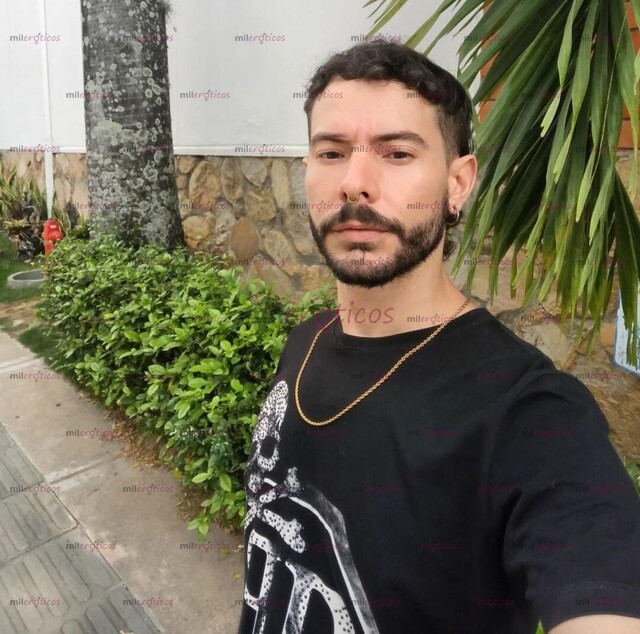 FOTOS DE 20CM VARONIL MASAJISTA PROFESIONAL Y SCORT