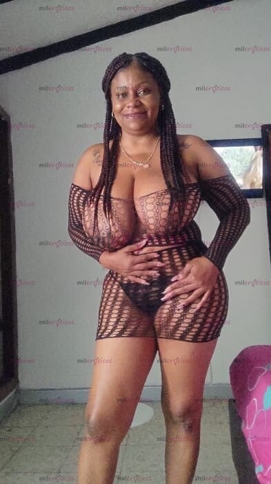 FOTOS DE HOLA SOY SAMARA VETERANA CALEÑA CON LOS SENOS MÁS GRANDES DE COLOMBIA