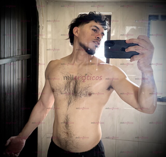 FOTOS DE VATO VARONIL GUAPO,ATRACTIVO ATLÉTICO 18CM