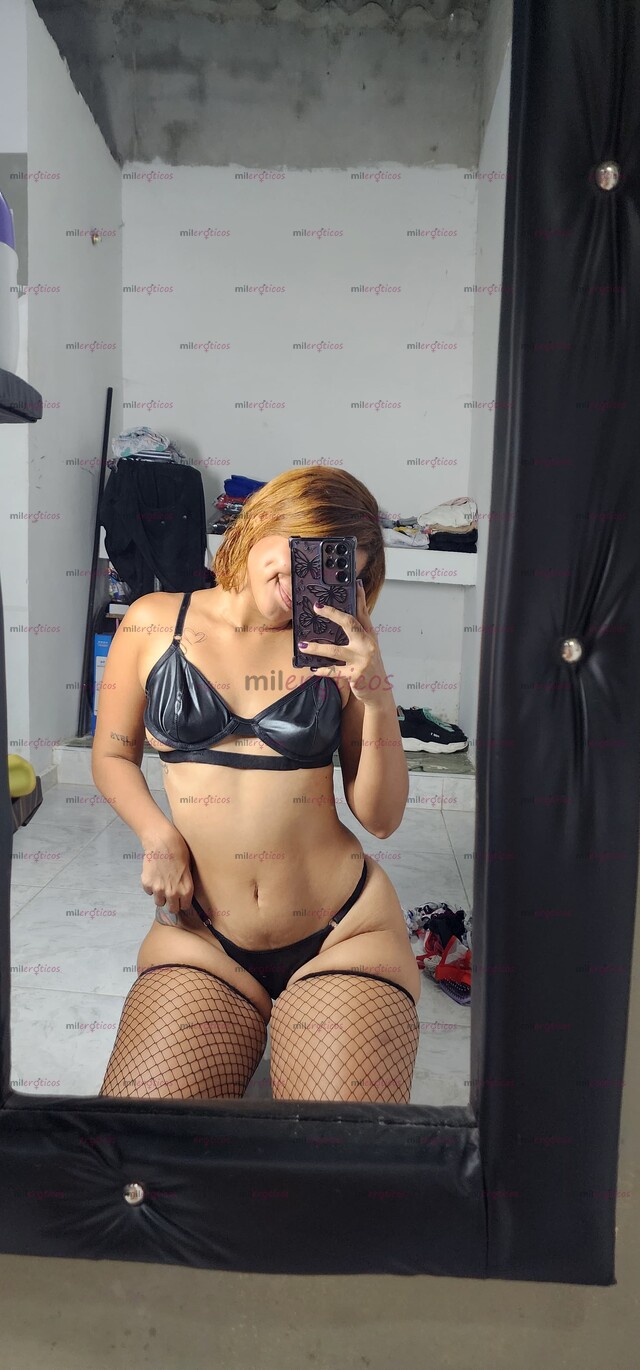 FOTOS DE LATINA SEXY Y CALIENTE DISPUESTA A COMPLACERTE AMOR