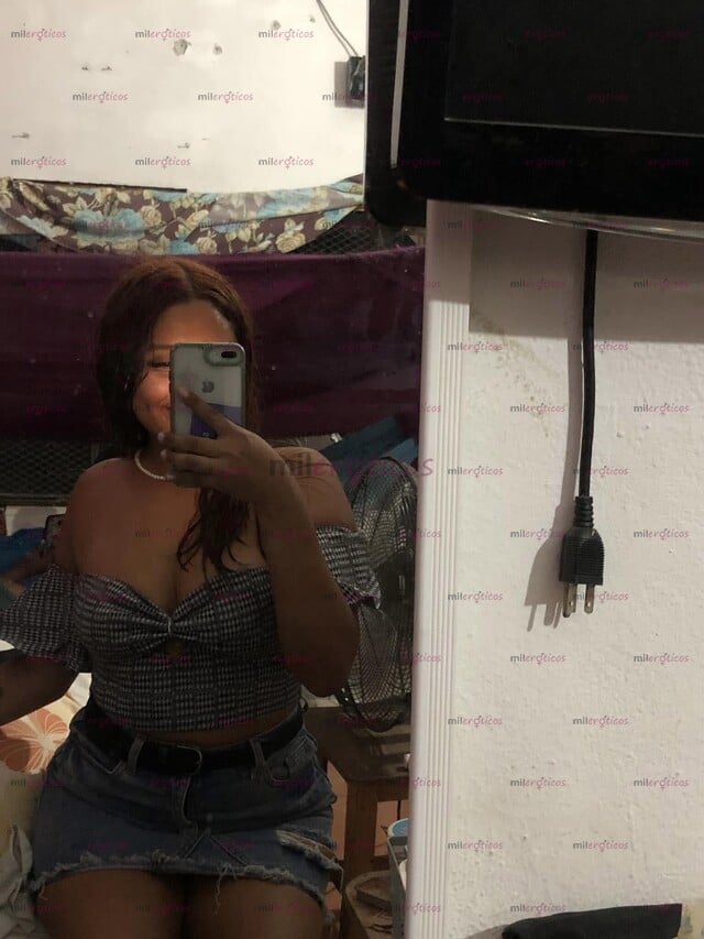 FOTOS DE RICA MIÑEQUITA DE 18 AÑOS EN BUSCA DE VERGA