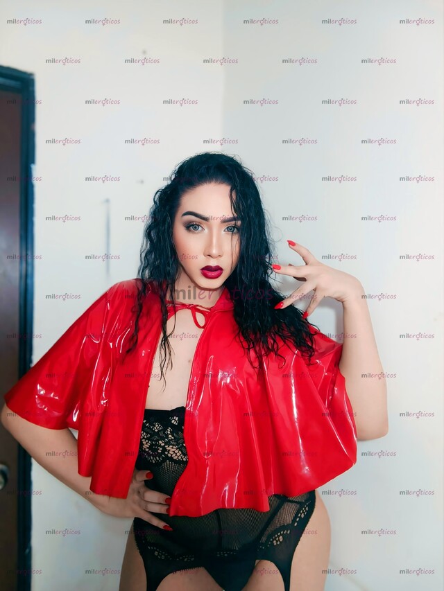 FOTOS DE CAPERUCITA VIP SOLO PARA LOBOS ATREVIDOS, SOY PERVERSA, DELICIOSA, VEN Y CÓMEME