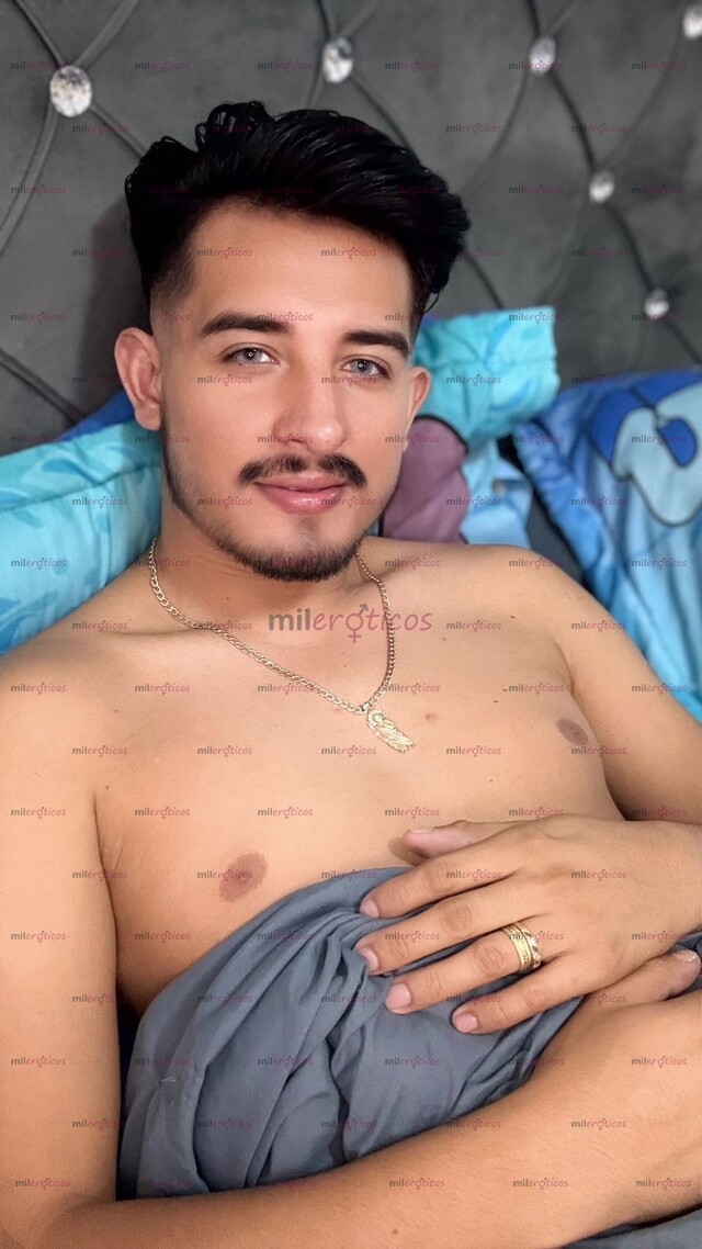 FOTOS DE RELÁJATE CON MIS MANOS Y DESPUÉS CON MI CUERPO. DÉJATE CONSENTIR POR MI
