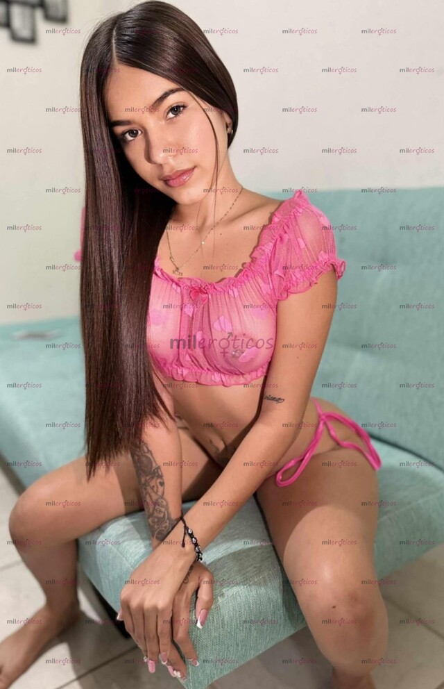 FOTOS DE JUGAMOS? EXQUISITA COLOMBINA LISTA PARA COMPLACERTE, FLAQUITA PETIT K
