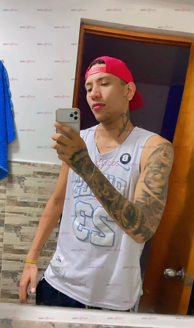 FOTOS DE FLACO VERGON LECHERO,CARIÑOSO Y COMPLACIENTE CON LUGAR DISCRETO 3145857732
