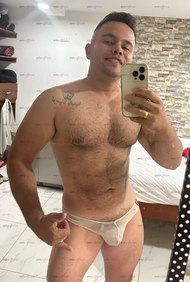 FOTOS DE MASAJISTA COLOMBIANO VELLUDO VARONIL CON APARTAMENTO PRIVADO AVENIDA BONAPAK VIP
