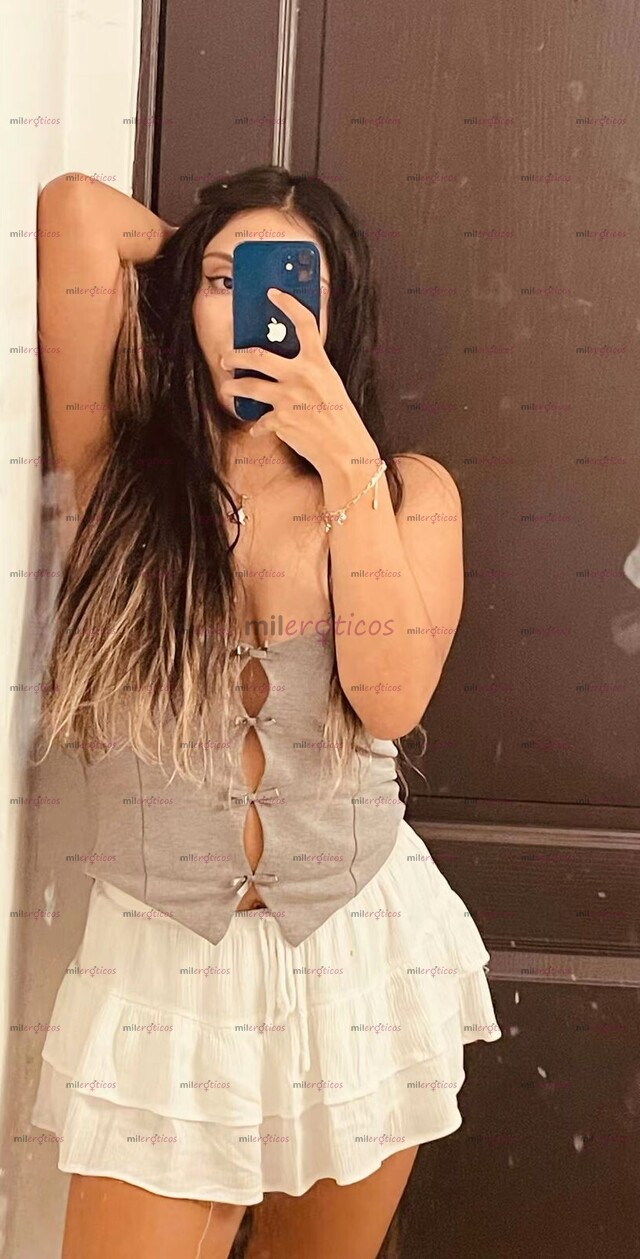 FOTOS DE HERMOSO ROSTRO Y JOVEN BB ADEMAS DE MI CINTURITA UNAS POMPIS DIVINAS