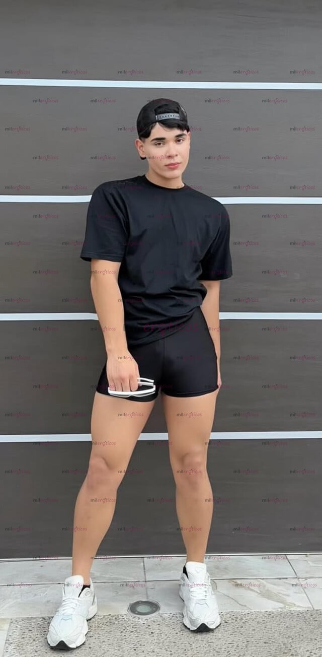 FOTOS DE CHICO 19 AÑOS CALIENTE DECIDIDO A CUMPLIR TUS FANTASÍAS