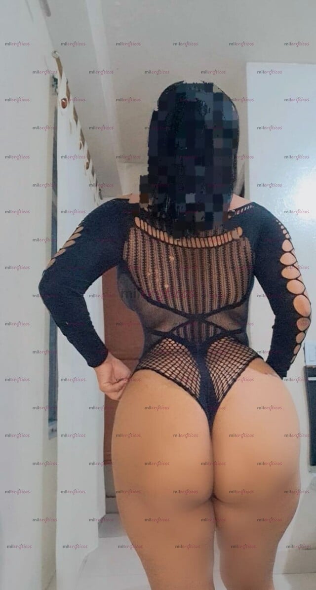 FOTOS DE ARDIENTE Y CON BUENA COLA MOLDEADA DISPONIBLE PARA DARTE EL MEJOR PLACER