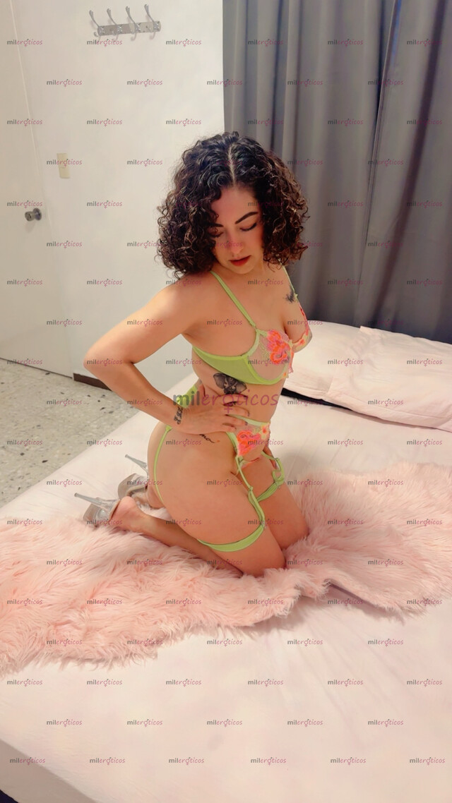FOTOS DE TU MILF DE PELO CHINO FLAQUITA DELICIOSA ESTRECHITA
