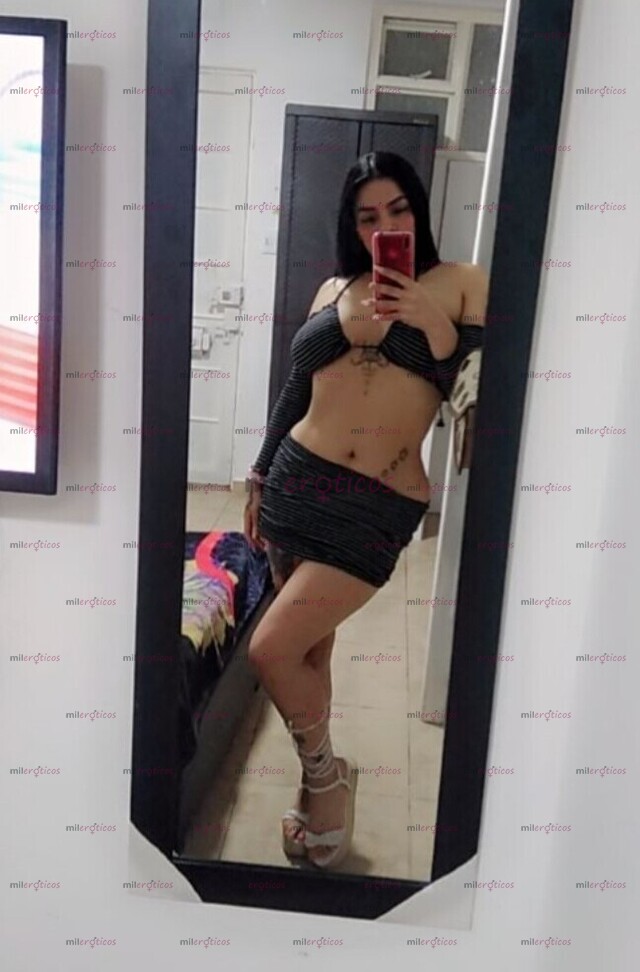 FOTOS DE HERMOSA PAISA CALIENTE E INSACIABLE, CHOCHO ESTRECHITO, TETAS GRANDES