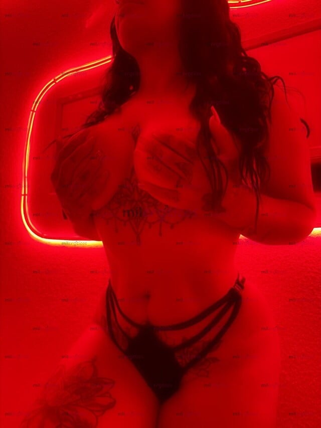 FOTOS DE ALE NUEVA Y EXCLUSIVA PARA TI SOLO HOY ORAL GRATIS