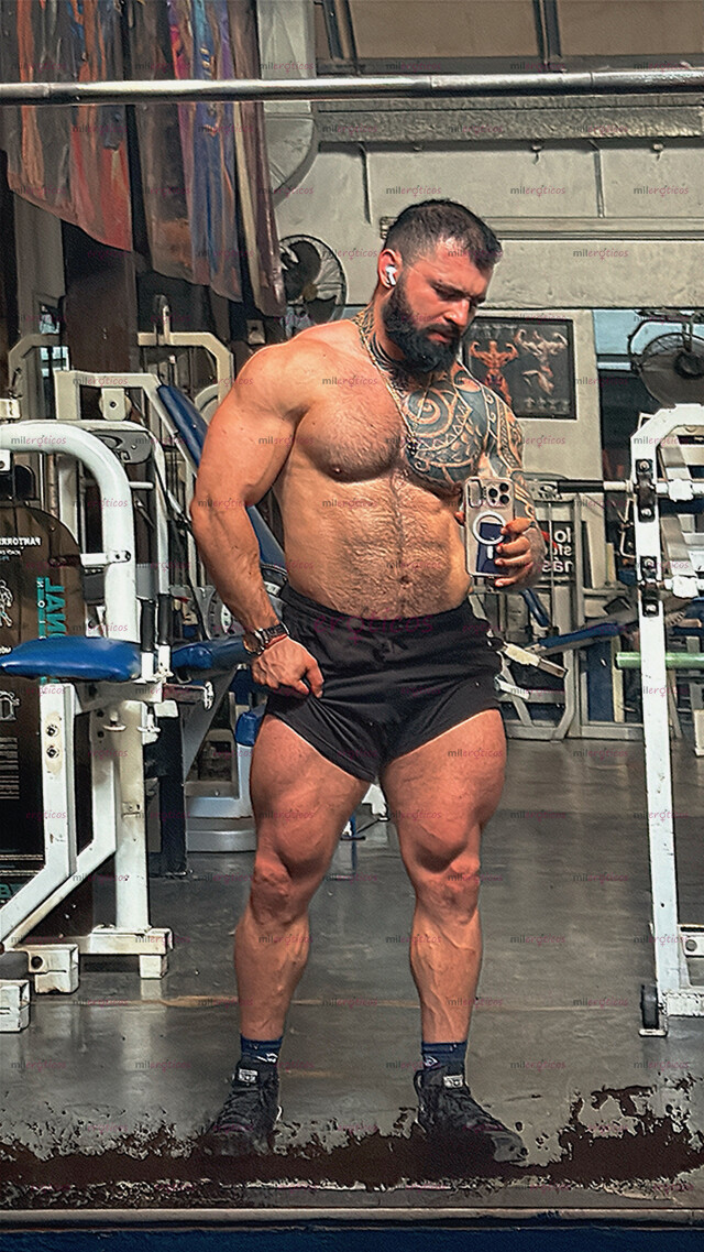 FOTOS DE MASAJISTA MACHO VELLUDO& ROGGER EL ARTISTA NO VENDE ENCUENTROS CREA EXPERIENCIAS