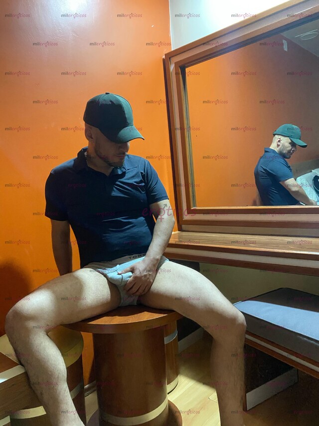 FOTOS DE ERIC VARONIL MACHÓN FUERTE PARA LISTO PARA DIVERTIRSE