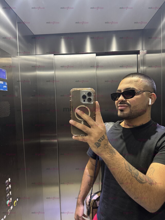 FOTOS DE CHICO DE 22 AÑOS, COMPLACIENTE. POCOS DÍAS EN TU CIUDAD