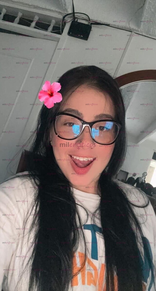 FOTOS DE BLANQUITA DE CUERPO ARDIENTE Y ACTITUD SALVAJE COLA GRANDE Y SIN CENSURA