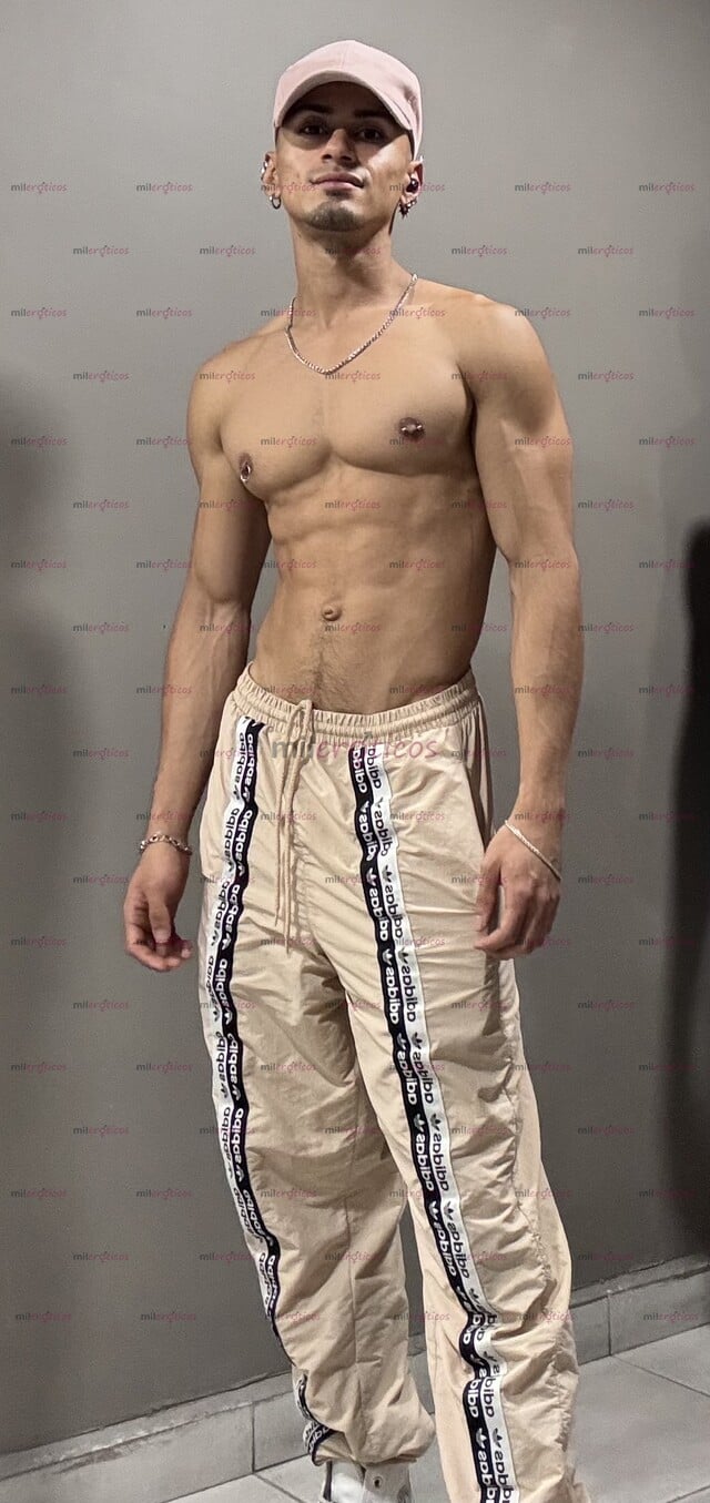 FOTOS DE JOVEN ACOMPAÑANTE, GUAPO Y MUSCULOSO VIP CULO RICO Y TRABAJADO