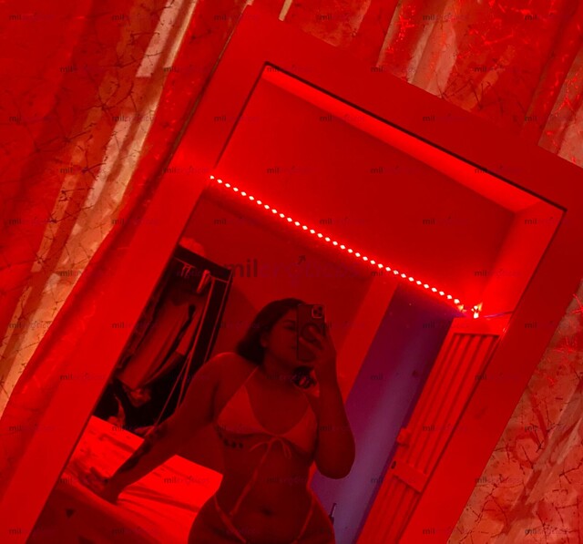 FOTOS DE BELLA VIP TU PRINCESA DE 19 AÑITOS FELIZ DE LLEGAR A CALI HACERTE FELIZ