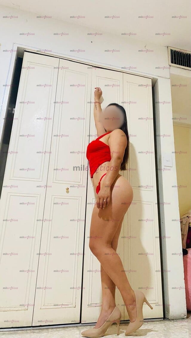 FOTOS DE HERMOSA NALGONA APRETADITA PIEL SUAVE CANELITA CON LUGAR EN PROMO DE INICIACION