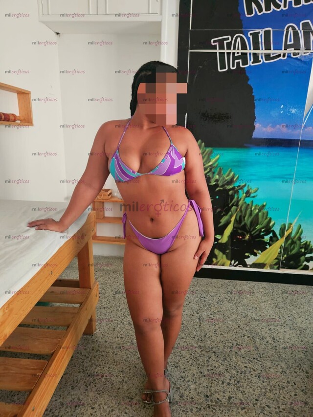 FOTOS DE SHARON EXQUISITA CUERPO NATURAL HERMOSO ROSTRO LABIOS CARNOSOS NALGAS PARADITAS