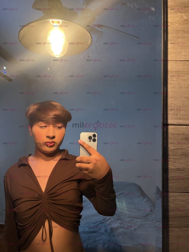 FOTOS DE CHICO SÚPER FLEXIBLE Y ERÓTICO DE 18 AÑOS