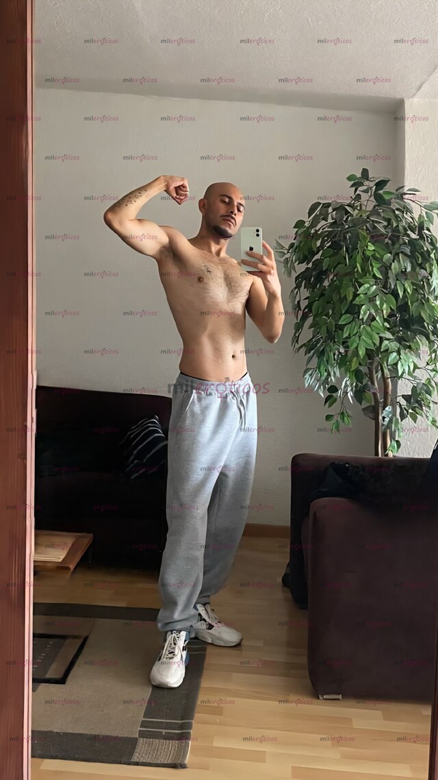 FOTOS DE LATINO, VELLUDO, CALIENTE Y COMPLACIENTE DE NUEVO EN CDMX