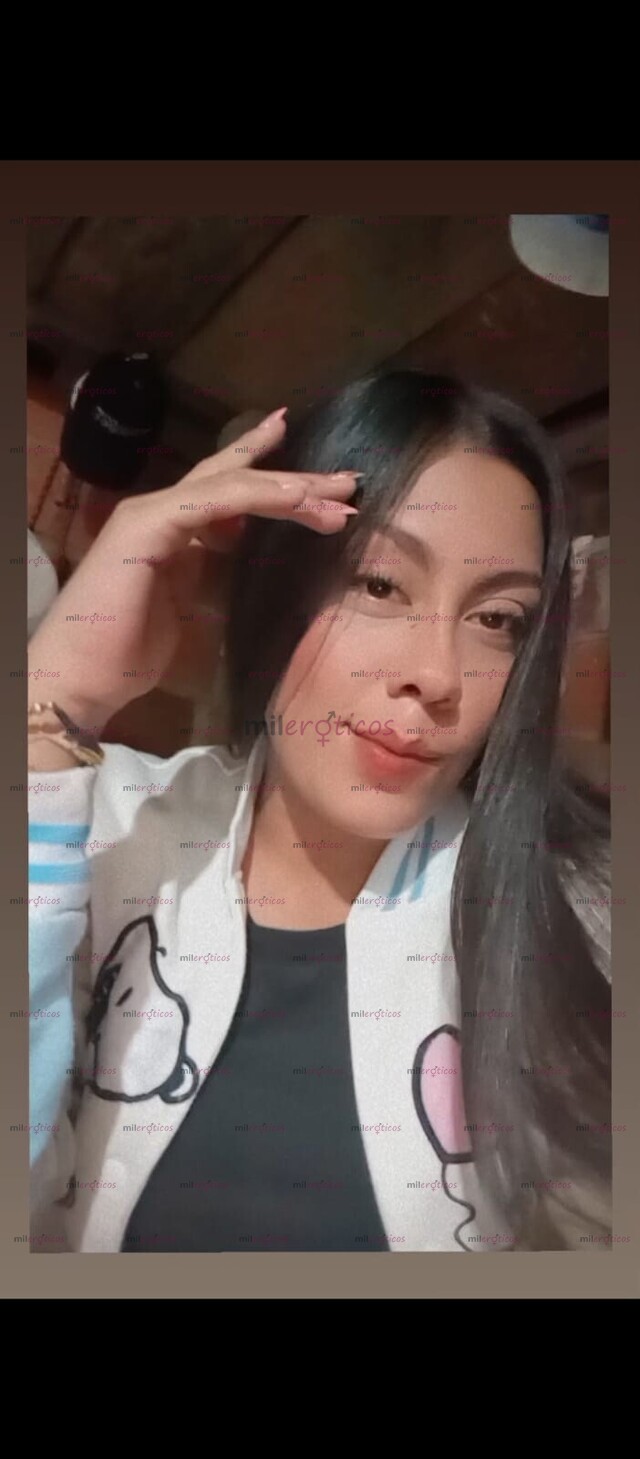 FOTOS DE HOLA MIS AMORES SOY HELLY LLEGUÉ A TU CUIDAD A COMPLACERTE