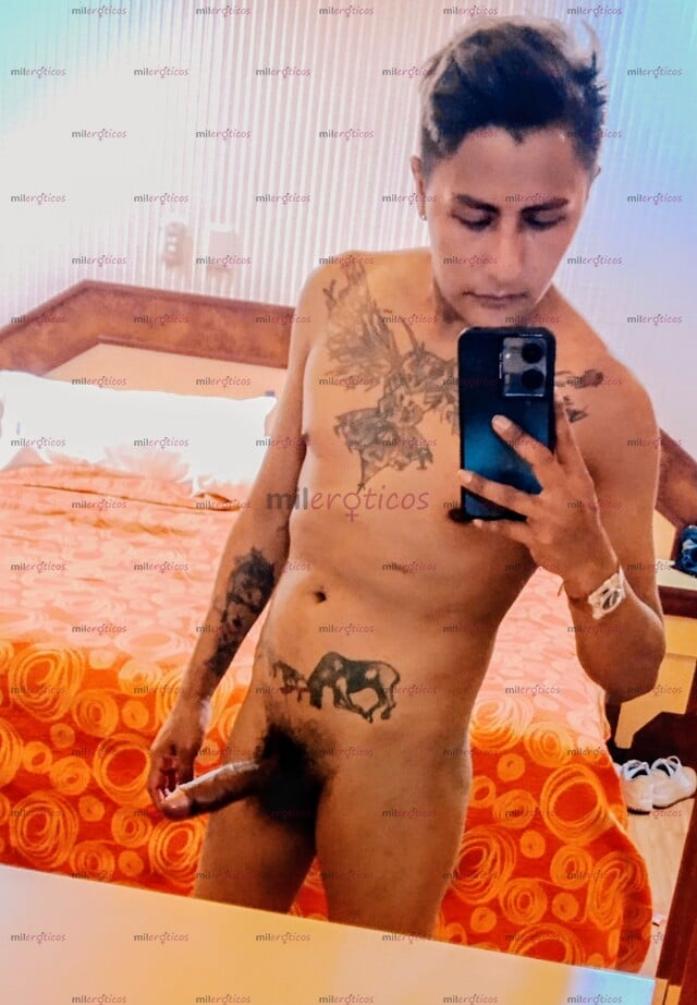 FOTOS DE MORENO CALIENTE DELGADO VERGON DISPUESTO A COMPLACERTE