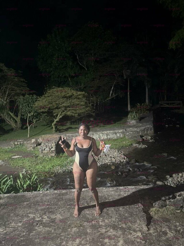 FOTOS DE HELLO EVERYBODY IS ME MEL UNA MORENA AGRADABLE :)