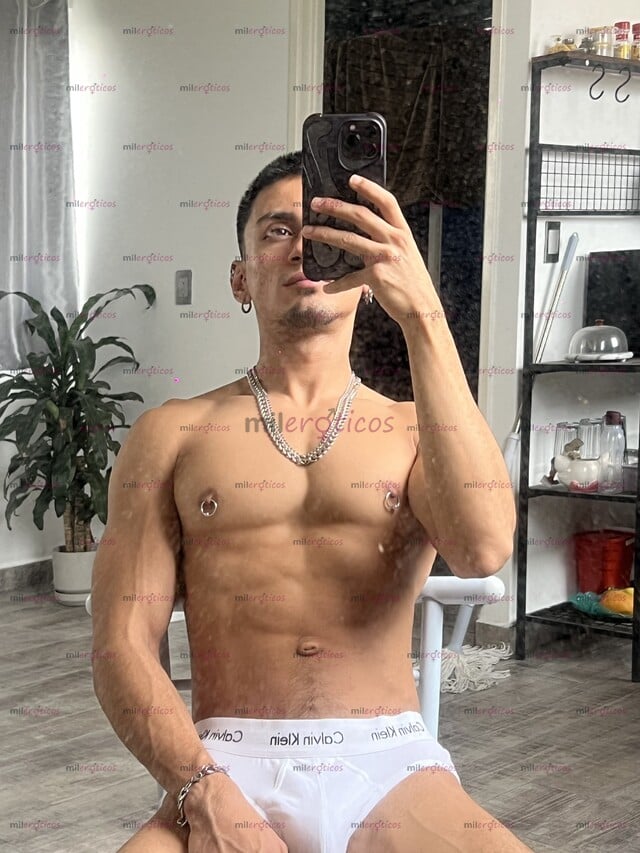 FOTOS DE TWUNK JOVEN MUSCULOSO, GUAPO DELGADO Y MARCADO, CULO RICO