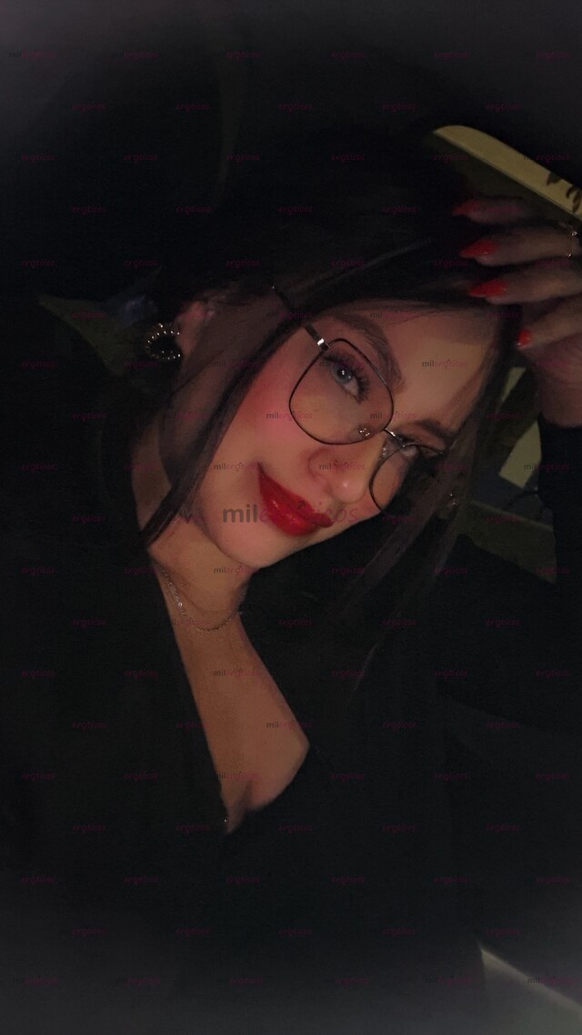 FOTOS DE HOLA SOY MAVEL , HERMOSA ESCORT ADICTA AL SEXO