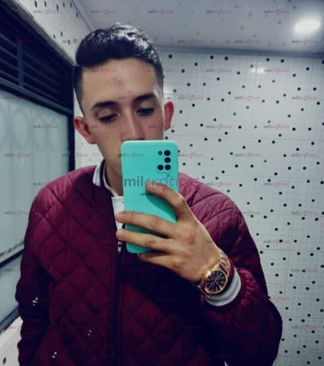 FOTOS DE ME UBICO EN CAJICÁ NIÑO COMPLACIENTE, DISCRETO Y MUY DIVERTIDO Y MORBOSOBO