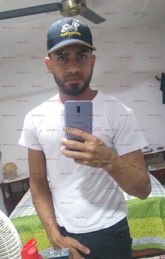 FOTOS DE SEMENTAL VERGON Y FULL LECHERO DISPUESTO A LLENARTE DE PLACER...COMPRUEBALO