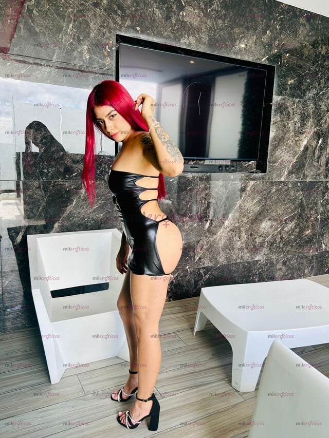 FOTOS DE MORENA DE FUEGO 20 AÑOS CANDENTE Y SEXUAL
