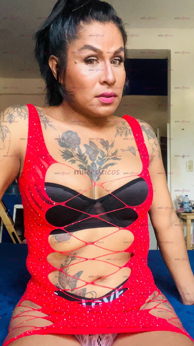 FOTOS DE DISPUESTA A COMPLACERTE EN TODAS TUS FANTASIAS Y FETICHES DISPUESTA