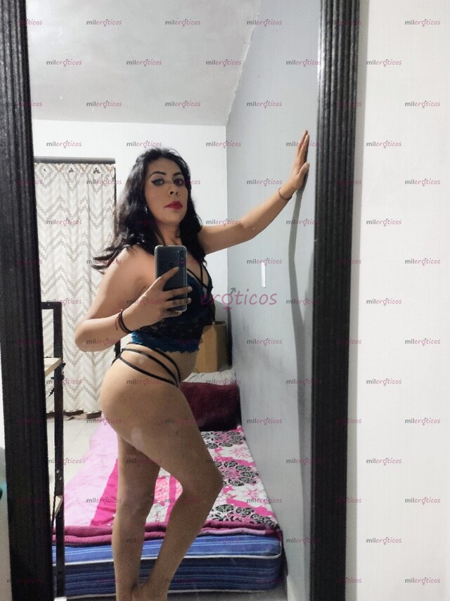 FOTOS DE ANTONELLA SEXY, CACHONDA Y MUY COMPLACIENTE