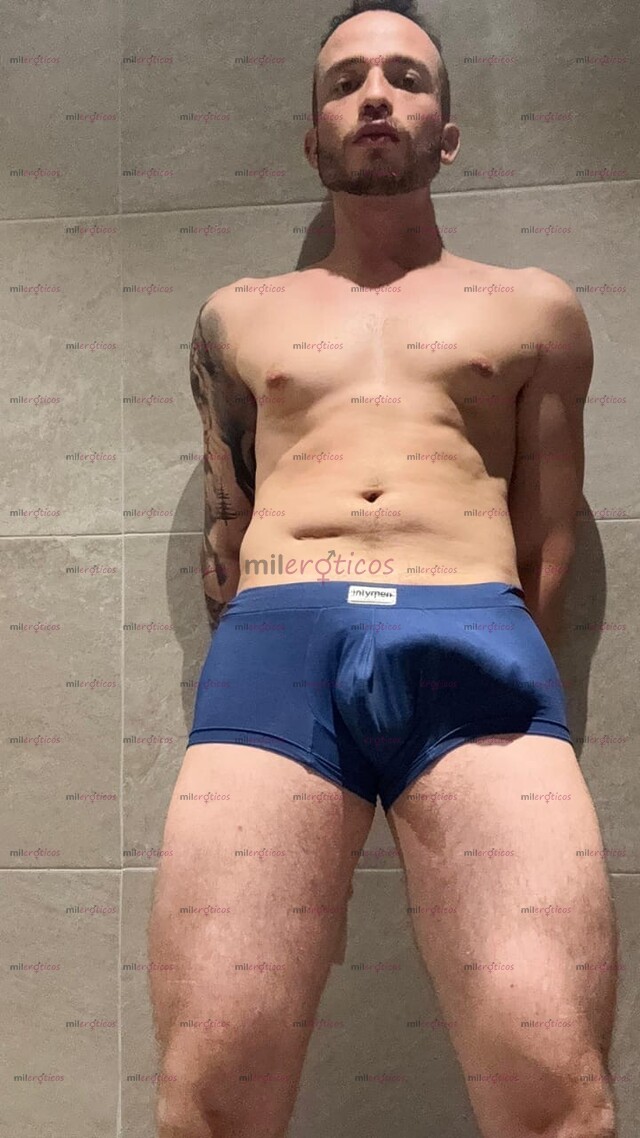 FOTOS DE DE PASO POCOS DÍAS!, MASAJISTA VERGON TATUADO COMPLACIENTE , 3319680565