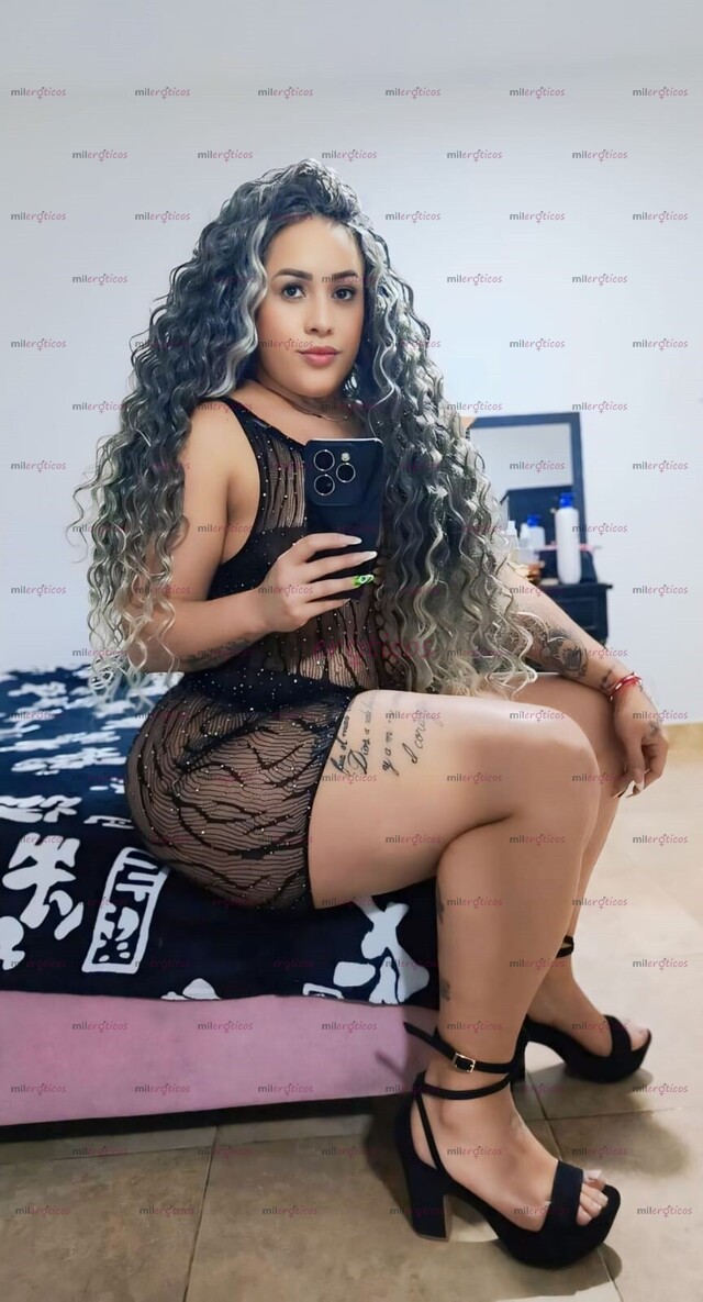 FOTOS DE LINDA PRINCESA TRISERVICIOS TE ENCANTARA,, UNA MAMASITA Y UNA PERRA EN LA CAMA