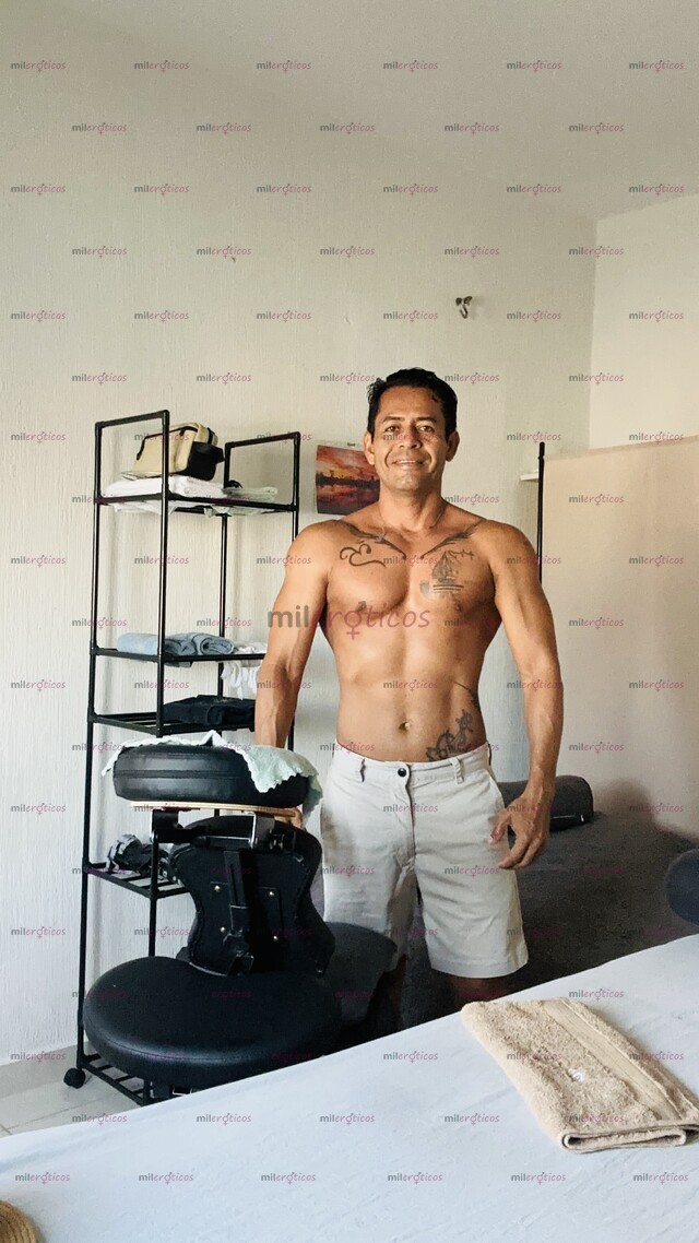 FOTOS DE MASAJISTA MASCULINO EN PLAYA DEL CARMEN. DE HOMBRE A HOMBRE
