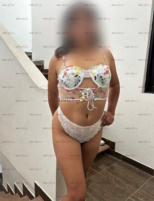 FOTOS DE SUPER BUENA ONDA EXTROVERTIDA, PERO SOBRETODO SÚPER CALIENTE 2 HRS $800.00