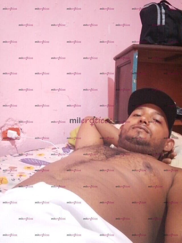 FOTOS DE MORENO CALIENTE CO GANAS DE PASARLA BIEN Y COJER RICO