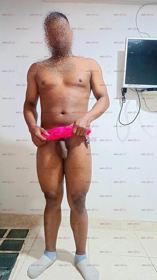 FOTOS DE LLEGÓ TU MORENO COSTEÑO VERGÓN CON MUCHAS POSES