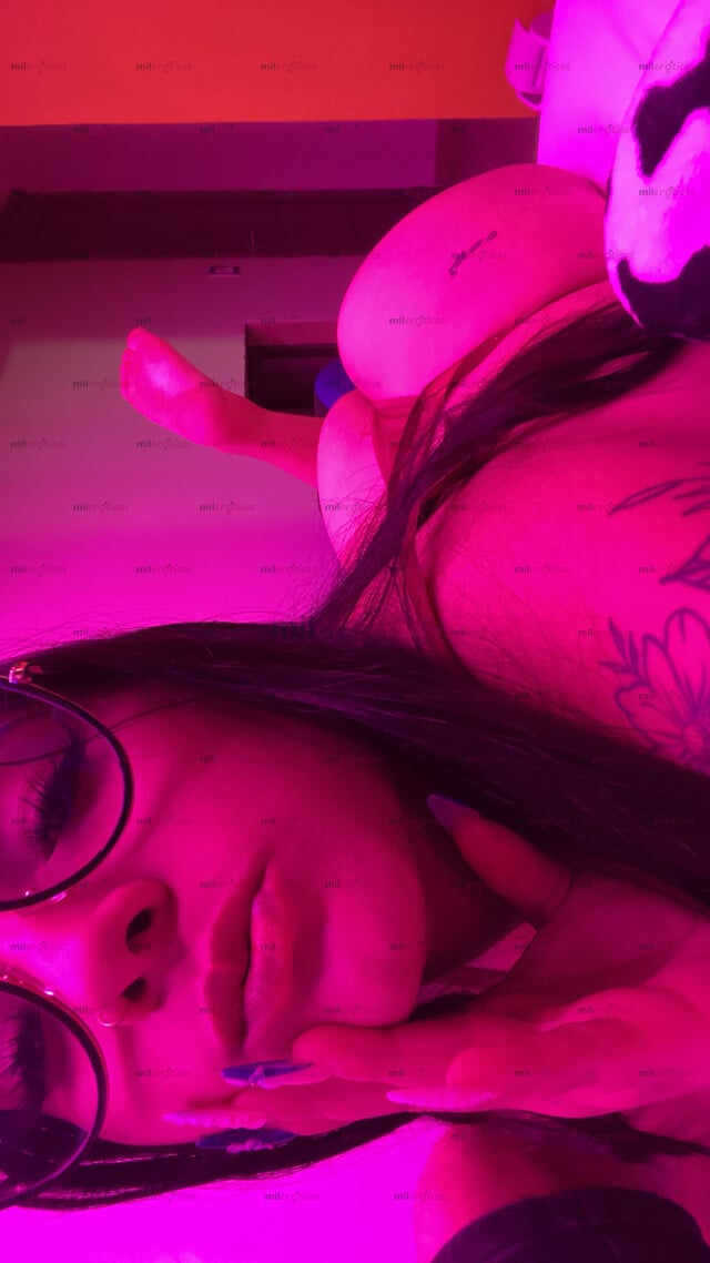 FOTOS DE UNIVERSITARIA CULONA, LINDO ROSTRO ANGELICA COMPLACIENTE TRATÓ DE NOVIOS