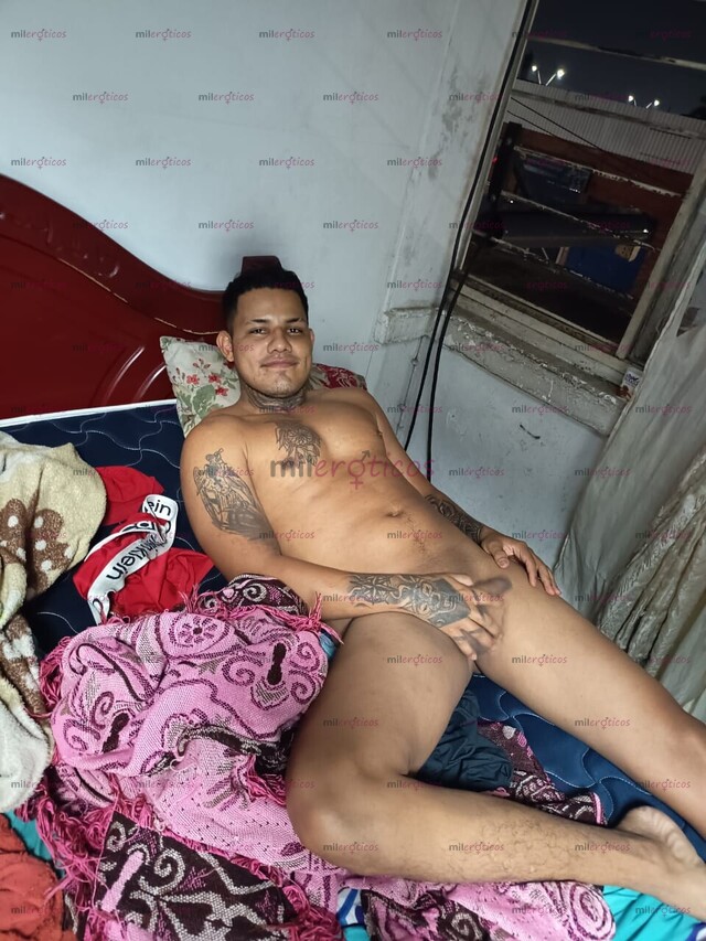 FOTOS DE ME PRESENTO MI NOMBRE ES JHON TENGO 27 AÑOS DISPONIBLE EN TODO MOMENTOS