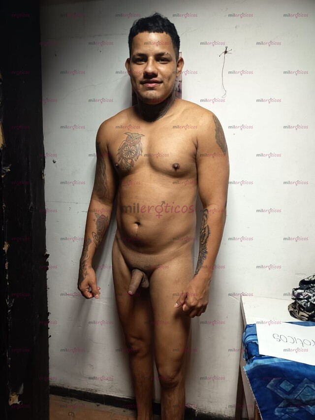 FOTOS DE ME PRESENTO MI NOMBRE ES JHON TENGO 27 AÑOS DISPONIBLE EN TODO MOMENTOS