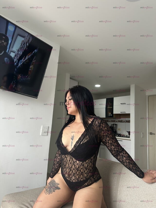 FOTOS DE ENCANTADOR Y SENSUAL COLOMBIANA PARA MOMENTOS INOLVIDABLES