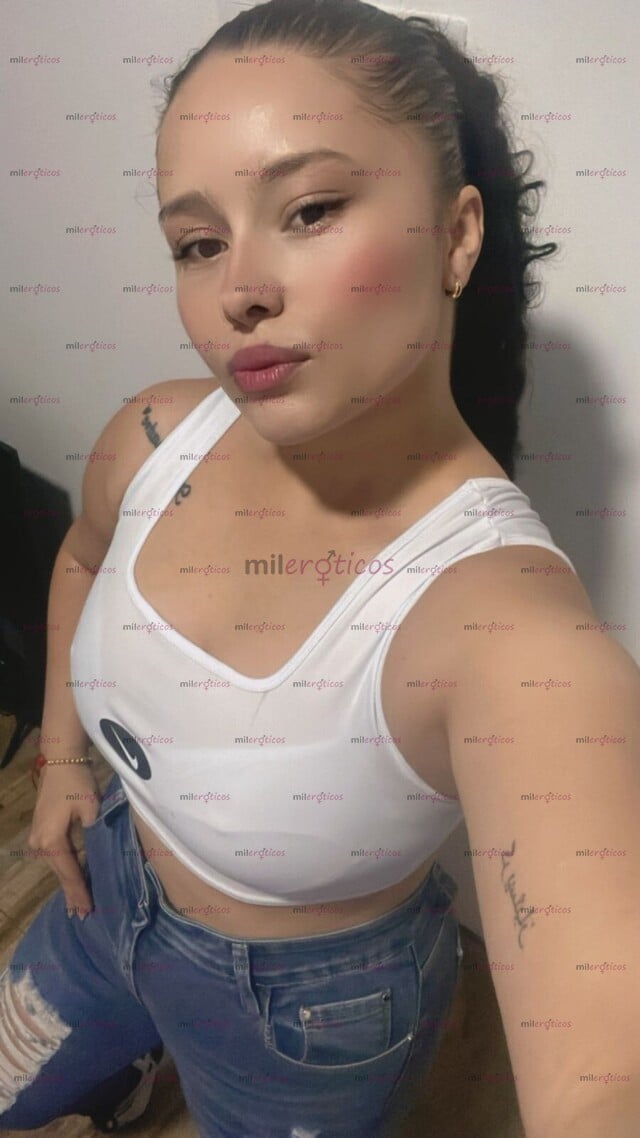 FOTOS DE HOLA MIS AMORES SOY UNA ARDIENTE PELINEGRA. CON GANAS DE MUCHO SEXO LOS ESPERO